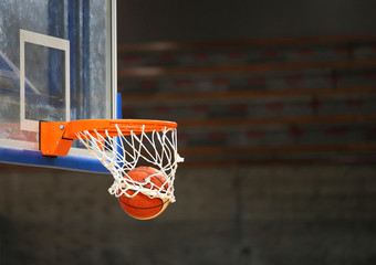 great shooting and basketball in the basket during the game © ChiccoDodiFC