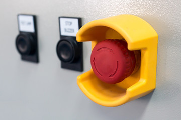 Emergency switch button