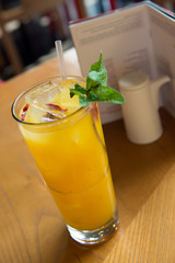 Ice mango goji mint drink