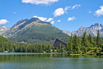 Fototapeta na wymiar High Tatras mounatains from Strebske Pleso lake