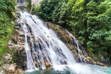 Gasteiner Wasserfall in der Altstadt von Bad Gastein mit Langzeitbelichtung