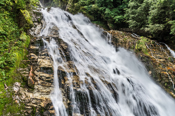 Atemberaubender Wasserfall in der Kurstadt Bad Gastein mit Langzeitbelichtung