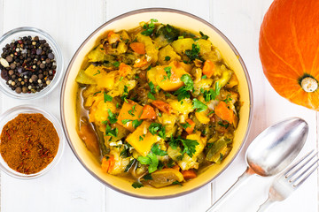 Vegetarian grilled vegetables with curry and spices