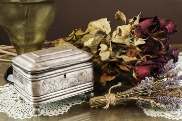 Silver Casket, jewelry/trinket box with dry roses and lavender