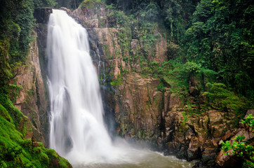 Fototapeta na wymiar Nam Tok Heo Narok waterfall in Khao Yai National Park Thailand