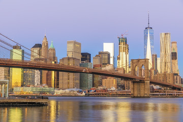 Fototapeta na wymiar View to Manhattan skyline from Brooklyn Bridge Park in the morning