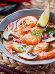 Tom Yum goong nam sai ต้มยำกุ้งน้ำใส  -  Thai prawn famous soup.