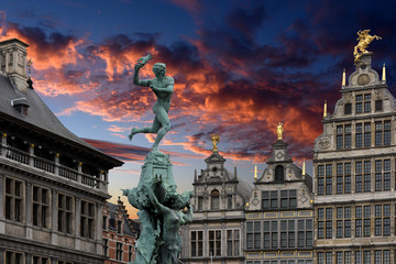 Fototapeta premium Brabo Fountain on Grote Markt in Antwerp. Antwerp, Flemish Region, Belgium