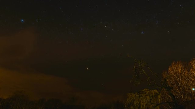 Time Lapse of Stars moving across the night sky 4K