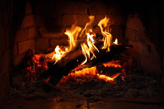 fire in fireplace/ fire in fireplace