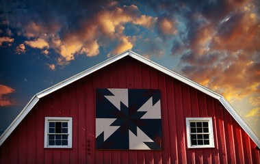 Big Barn Quilt © Jacqueline