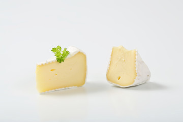 white rind cheese