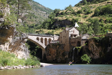 canoë kayak rafting canyoning Saint Chély du Tarn 