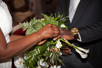Exchange of rings between african bride and groom