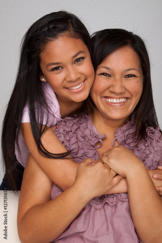 Wall mural asian mother and daughter.