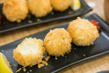fried cheese ball