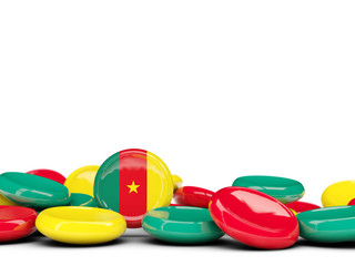 Flag of cameroon, round buttons