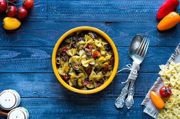 Italian pasta with vegetables