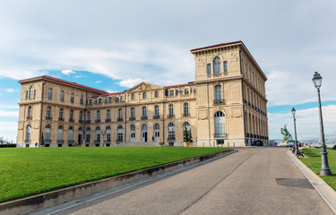 Fototapeta na wymiar Palais du Pharo - palace in Marseilles, France