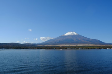 富士山　山中湖　長池親水公園にて