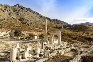 Fototapeta na wymiar there are historical ruins in Turkey