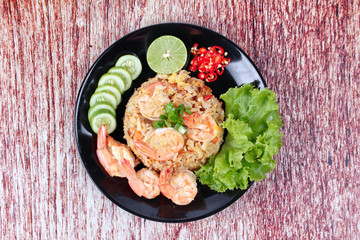 Fried rice with shrimp call Khao Pad Kong in Thai