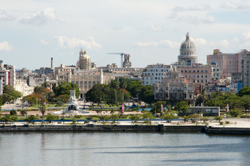 Fototapeta na wymiar Old Havana - Cuba