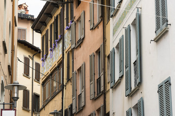 Fototapeta na wymiar Lovere (Bergamo, Italy), old street