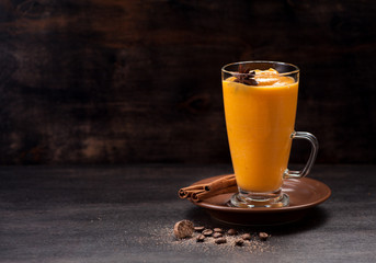 smoothies pumpkin with spices