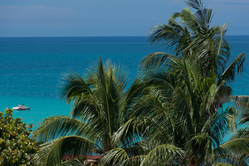Fototapeta na wymiar Atlantic coast with turquoise waters off Cuba