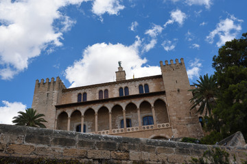 Fototapeta premium Palacio de la Almudaina in Palma