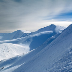 Fototapeta na wymiar Carpathian mountains in winter. Winter landscape taken in mountains.