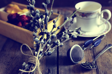 green brew tea wooden rose green