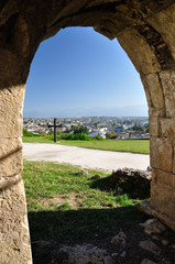Panorama miasta Kutaisi - Gruzja, Widok z  Katedry Bagrati. - obrazy, fototapety, plakaty