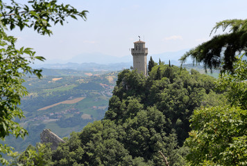 Fototapeta na wymiar Fortress on a cliff in San Marino