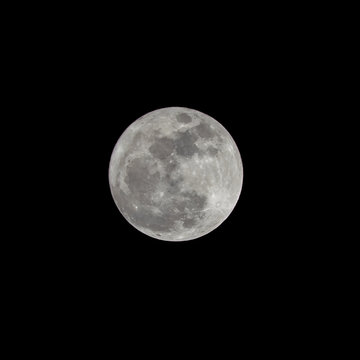 Full moon the biggest in over 68 years, taken on 14 and November 2016.