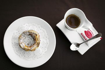 pastel de nata famous portuguese sweet egg custard pastry tart