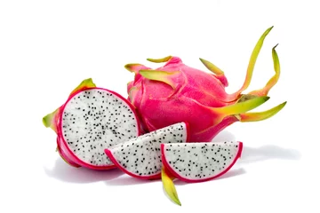 Photo sur Plexiglas Fruits Fruit du dragon sur fond blanc