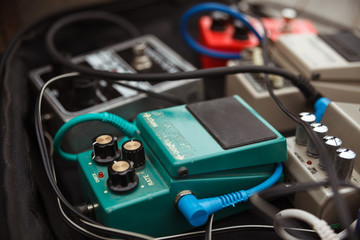distortion effect pedals and amplifiers Selective focus - 127303000