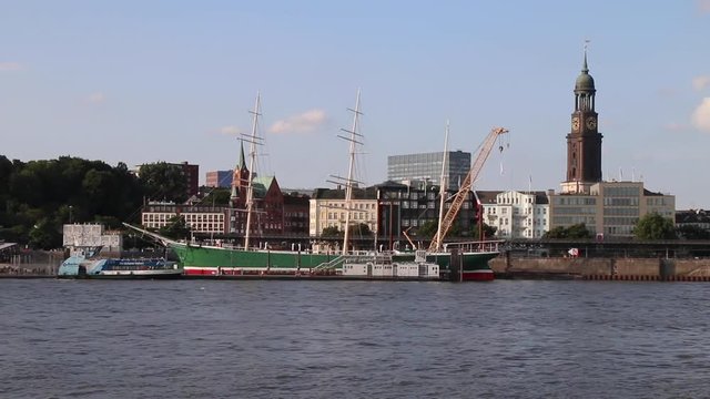 Hamburg - 007 - Hafen 1