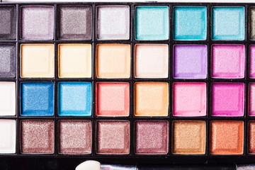 Bright eyeshadow palette 