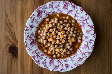 Turkish Nohut Pilaki / Chickpea Stew.