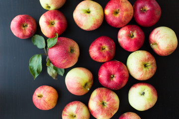 apples on a dark table red fruits