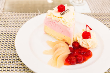 Ice cream cake