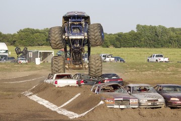 Monster Truck © JBeeson