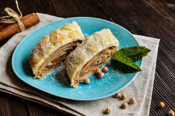Chickpeas strudel with, raisins and cinnamon