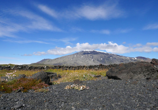 1446 m hoher Stratovulkan Sn&aelig;fellsj&ouml;kull  auf der Halbinsel Sn&aelig;f