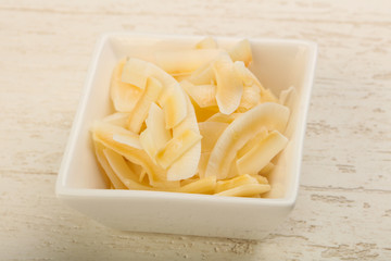 Coconut chips