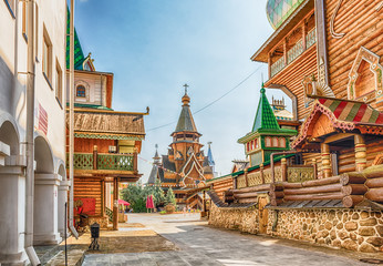Fototapeta premium The iconic complex Izmailovskiy Kremlin in Moscow, Russia