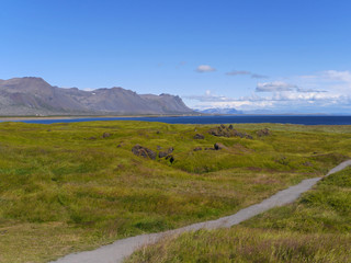 Fototapeta na wymiar Küstenlandschaft bei Budir auf der Halbinsel Snæfellsnes Island